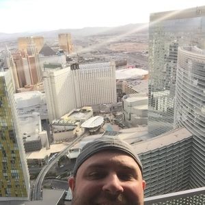 Meet your Posher, Josh